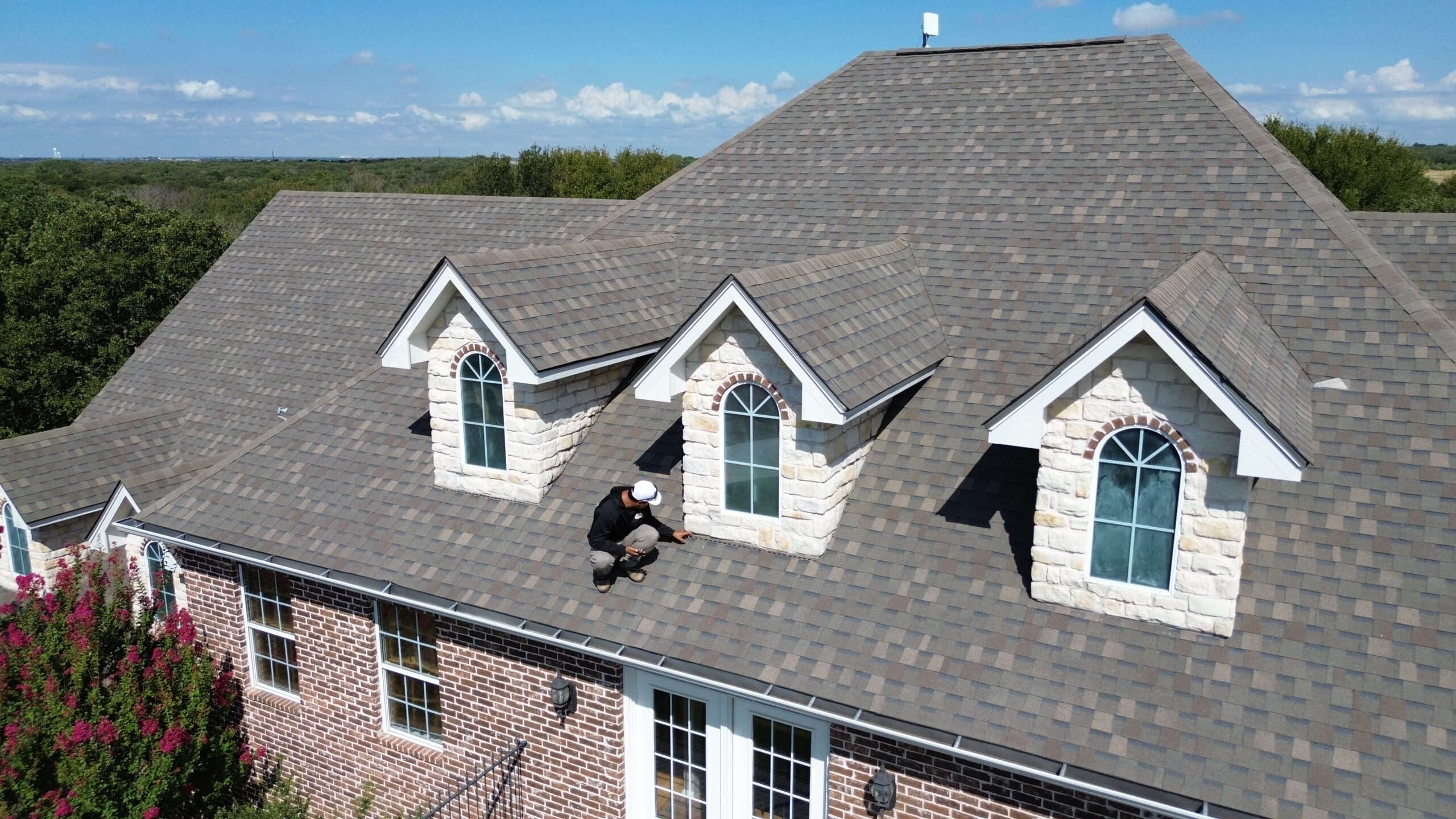 Managing Rooftop Equipment and Building Operations
